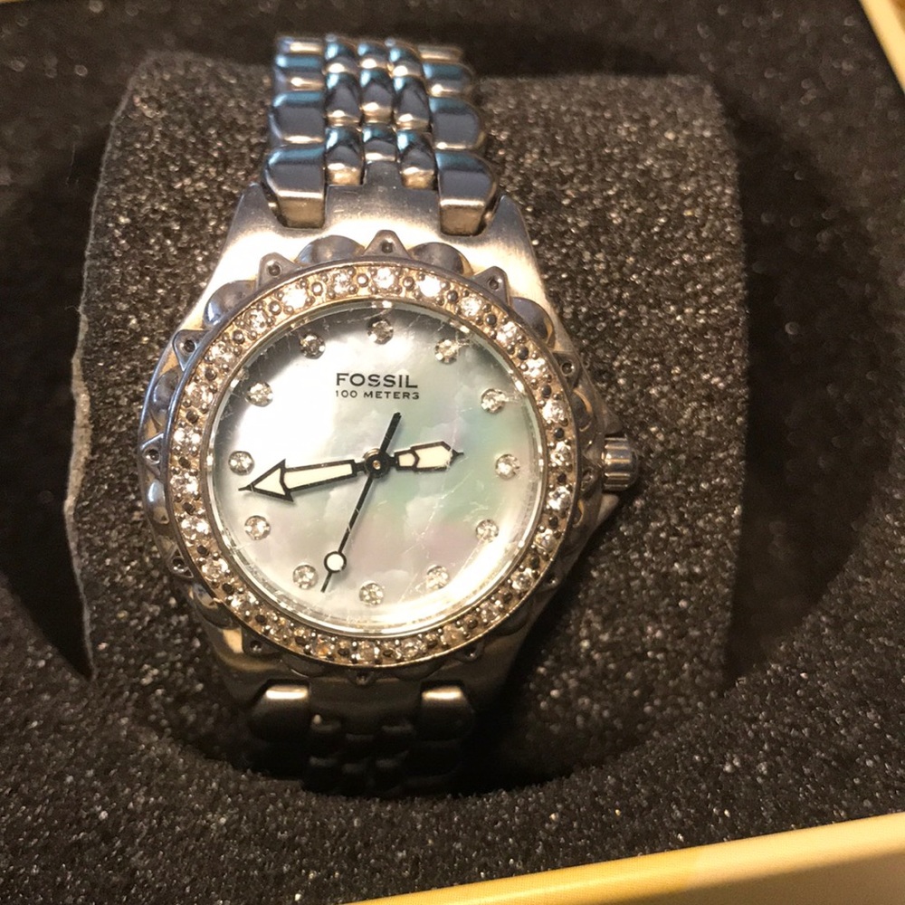 Watch - Picture 2 of 2